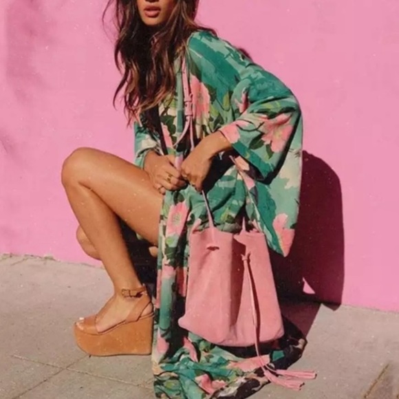 Private Label Other - Elegant Crane Maxi Kimono In Watercolor Green